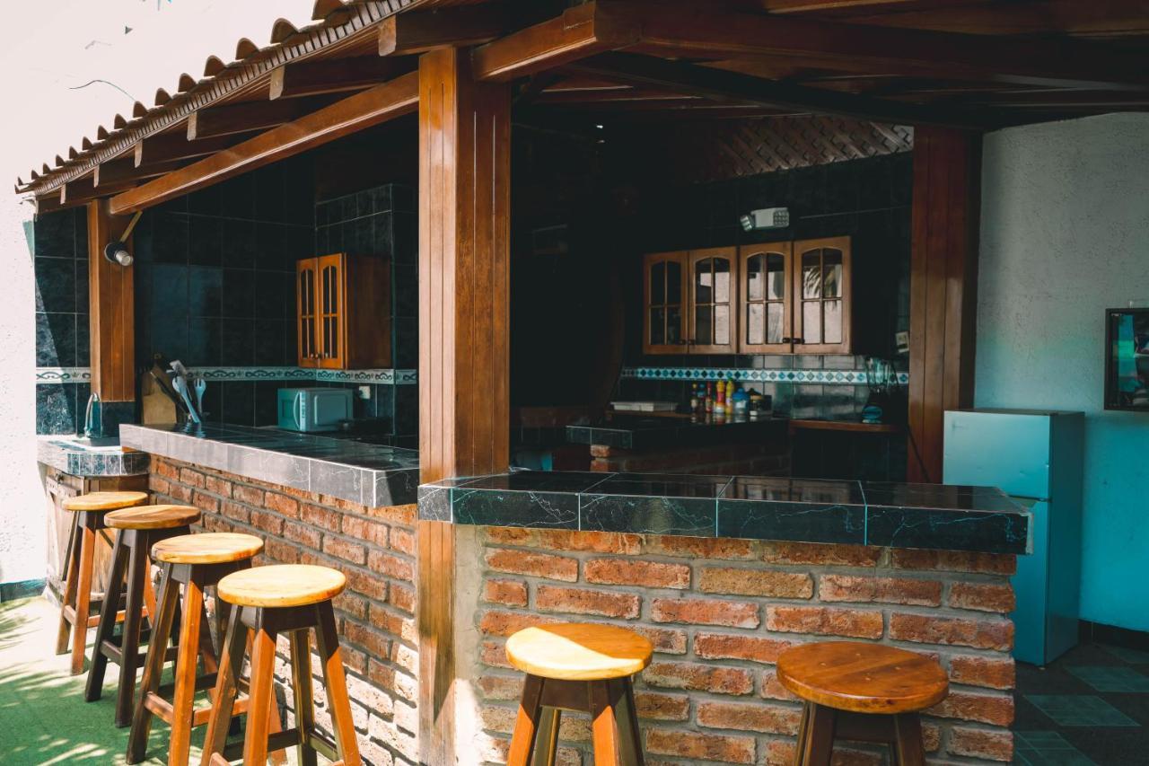 Hotel Manta Beach Madrigal Dış mekan fotoğraf