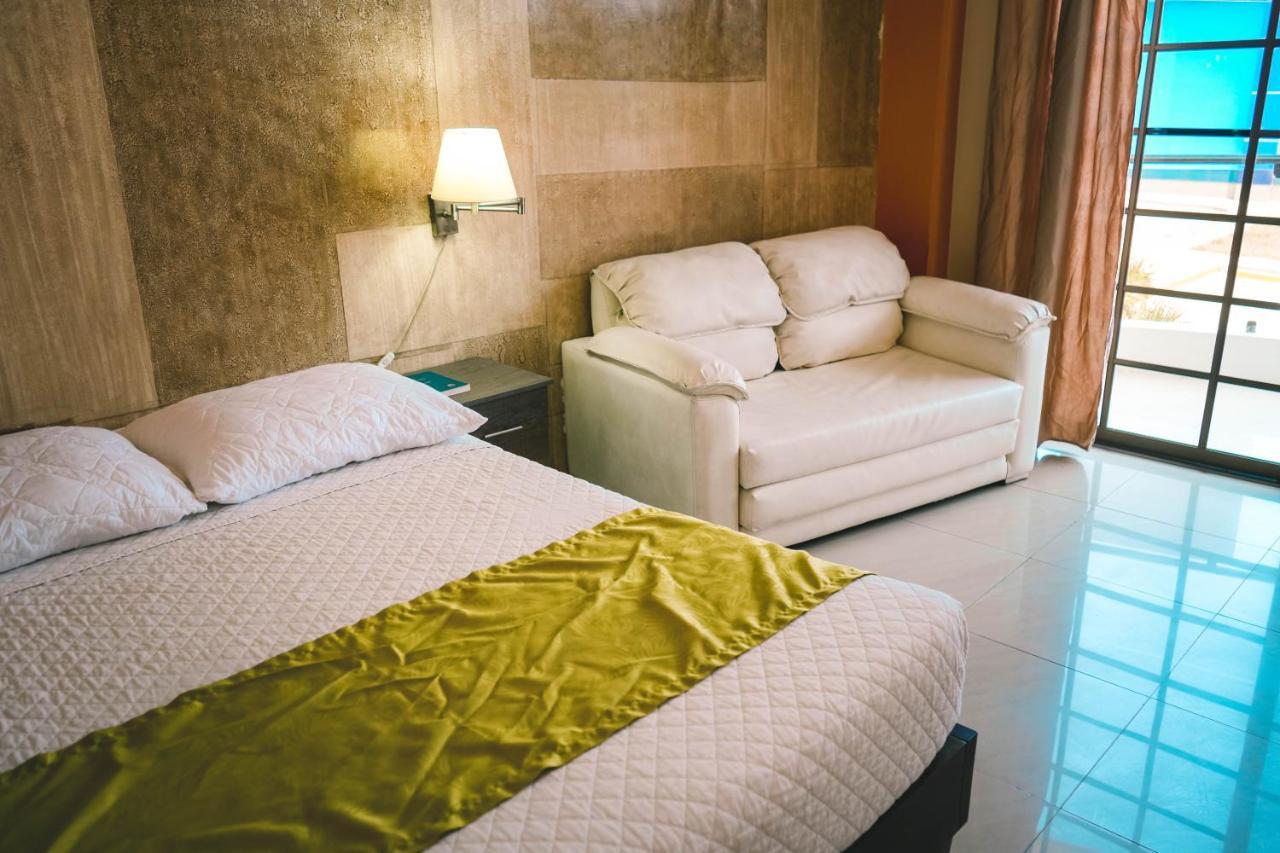 Hotel Manta Beach Madrigal Dış mekan fotoğraf
