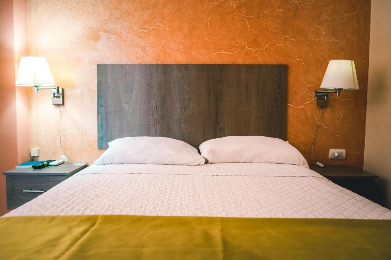 Hotel Manta Beach Madrigal Dış mekan fotoğraf