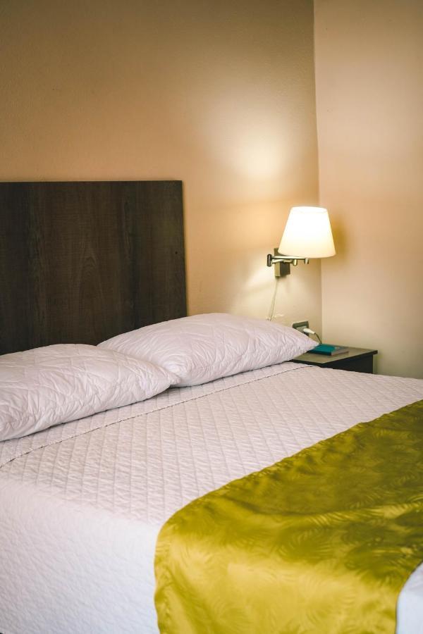 Hotel Manta Beach Madrigal Dış mekan fotoğraf