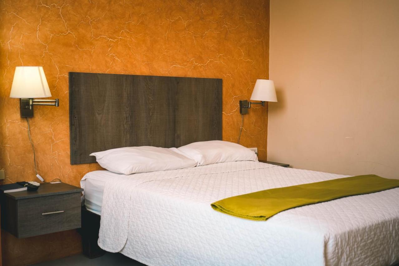 Hotel Manta Beach Madrigal Dış mekan fotoğraf