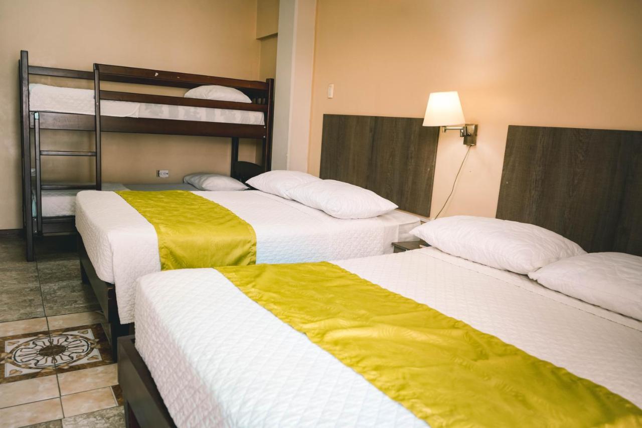 Hotel Manta Beach Madrigal Dış mekan fotoğraf