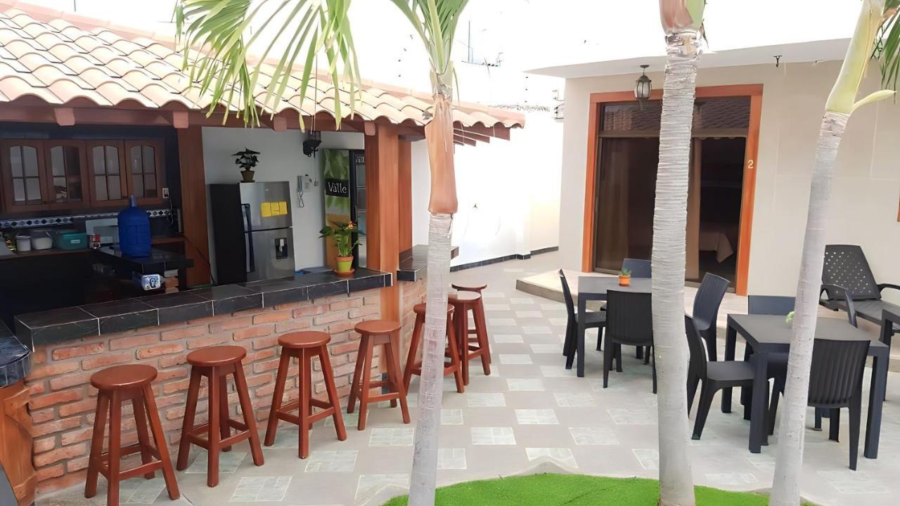Hotel Manta Beach Madrigal Dış mekan fotoğraf