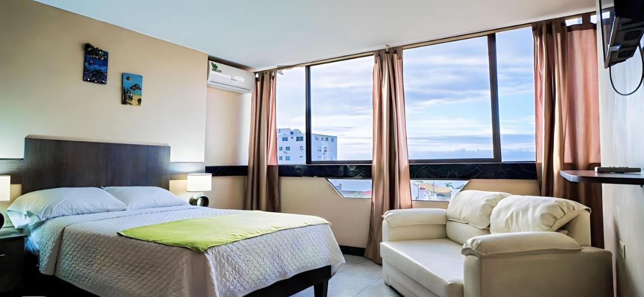 Hotel Manta Beach Madrigal Dış mekan fotoğraf