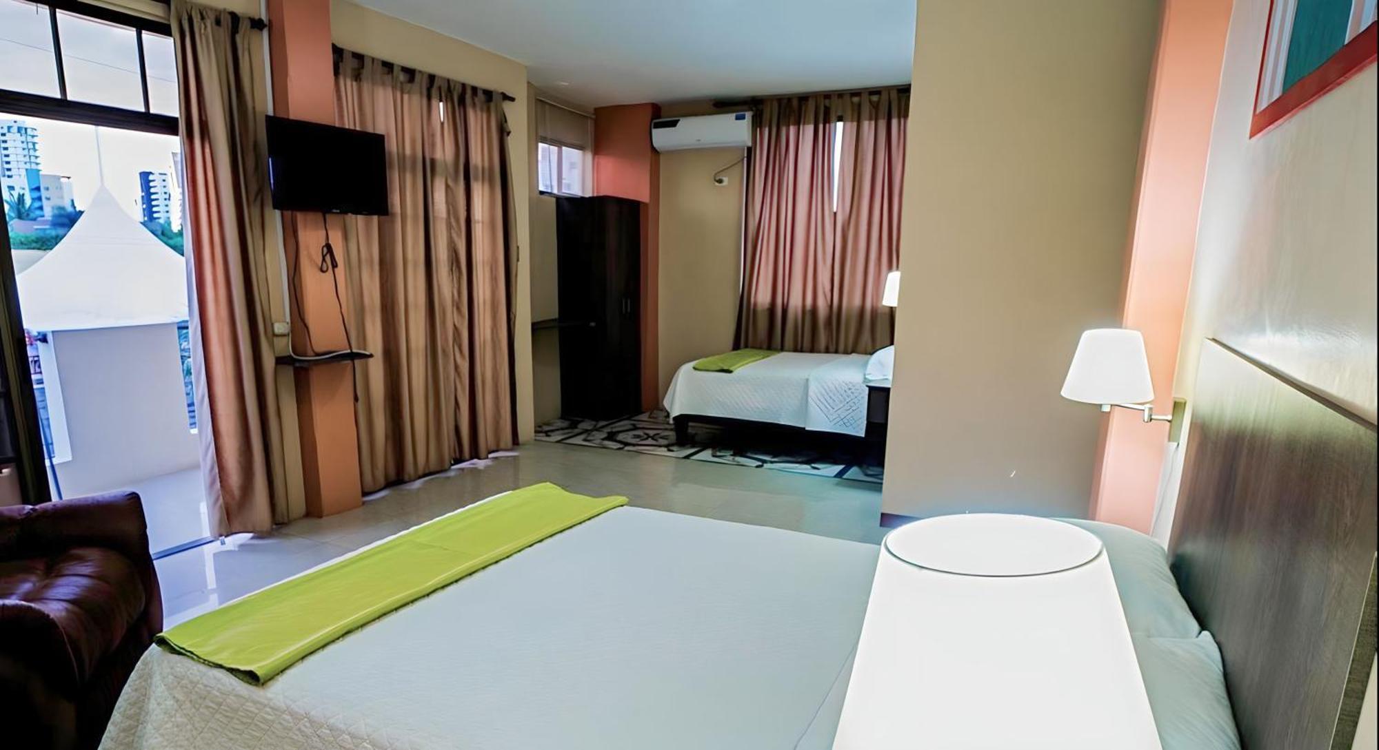 Hotel Manta Beach Madrigal Dış mekan fotoğraf