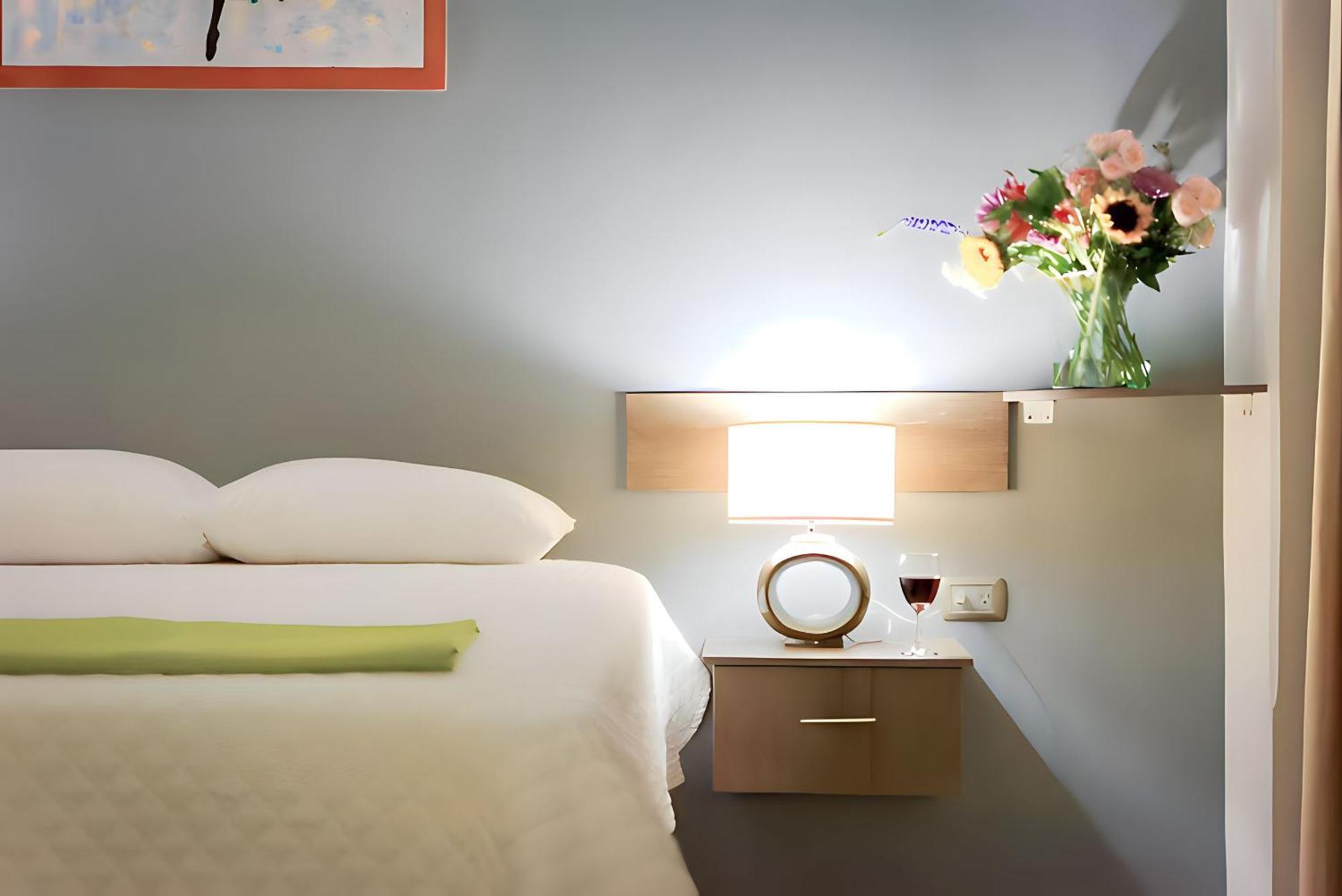 Hotel Manta Beach Madrigal Dış mekan fotoğraf