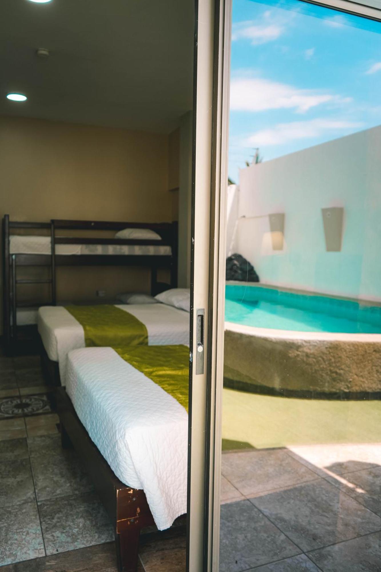 Hotel Manta Beach Madrigal Dış mekan fotoğraf
